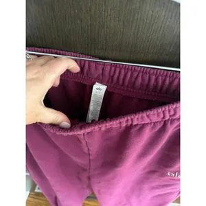 Alo Yoga Accolade Sweatpants berry color women's large thumbnail 2