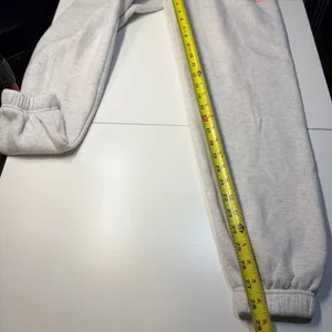 White Fox Boutique Sweatpants XS Heather Grey‎ Archive 6.0 Puff Print Joggers thumbnail 6