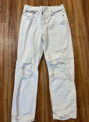 Outfitters Moms Jeans thumbnail 1