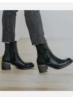 Free People Essential Chelsea Boots EU 40 US 9-9.5 thumbnail 2