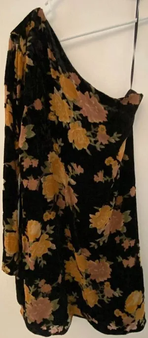 Vestique Black Floral One Shoulder Long Sleeve short Dress Women's Sz Small thumbnail 1