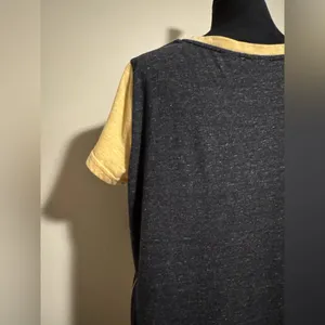 EUC Harley Davidson Gray and Yellow Embroidered Raglan Button Down Tee size L thumbnail 9