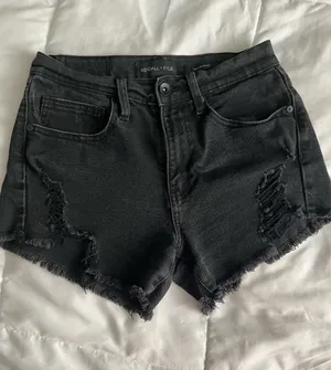 Kendall + Kylie Shorts Jean thumbnail 1