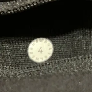 Lululemon athletica Zoned In Tight *27"‎ size 4 thumbnail 5