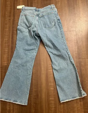 Abercrombie High-Rise Vintage Flare Jeans thumbnail 3
