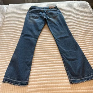 Levis 515 Jeans Faded Bootcut Raw Hem 27x30 Size 4 thumbnail 4