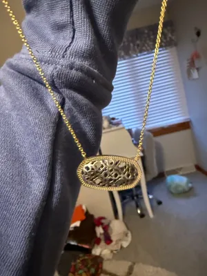 Sliver and gold Kendra Scott necklace thumbnail 3