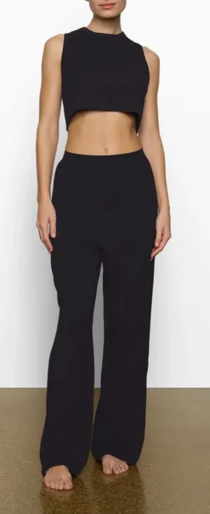 Skims NWT Boyfriend Loose Pants With Pockets Onyx Size M thumbnail 1