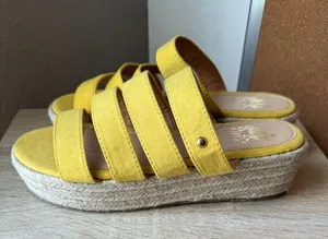 Toes Yellow Espadrille Platform Sandals - Size 10 thumbnail 2