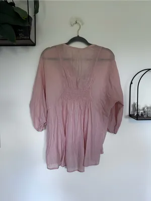 Free People Vintage‎ Dusty Pink Gauzy Semi Sheer Button Up Blouse Shirt thumbnail 2