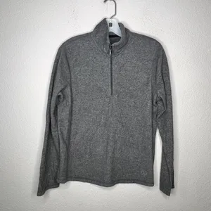 Gap Pullover Shirt thumbnail 6
