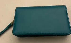 Wallet Chic Teal Leather Wallet Like New! Feels great! Handy thumbnail 1
