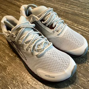 Altra Women's White Mesh Athletic Shoes with Maroon and Gray Accents thumbnail 5