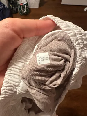 Lululemon Hotty Hot Shorts 4" thumbnail 3