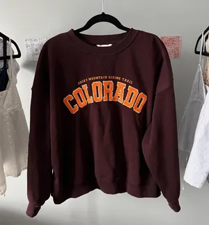 H&M brown and orange Colorado crewneck thumbnail 1