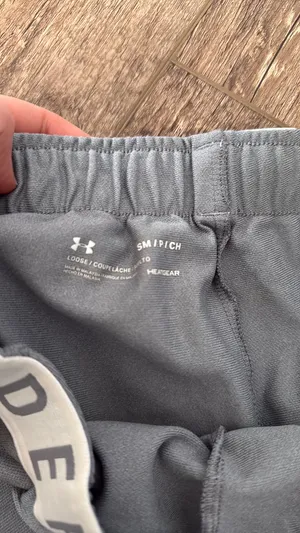 Women’s Under Armour Shorts Athletic Small HeatGear thumbnail 2