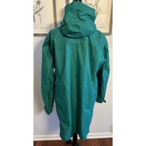 L.L. Bean Waterproof Shell Hoodie Parka Green Women's Size XL Outdoor Rain Coat thumbnail 2