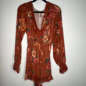 Show Me Your Mumu Ruffle Romper Size Medium thumbnail 3