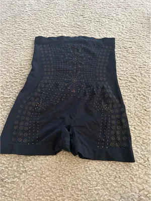 C561 body shaping shorts hi top small size contouring thumbnail 2