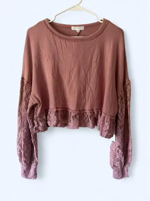 Coco + Jaimeson Top Lace thumbnail 1