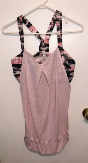Lululemon Camo Top Pink 10 thumbnail 1