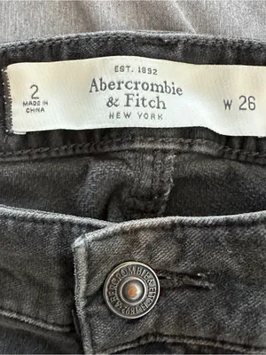 Abercrombie Women’s Size 2 W26 Black Skinny Jeans Stretch Denim thumbnail 4