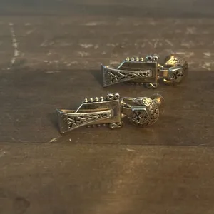 Vintage Victorian Etruscan Revival gold tone doorknocker earrings thumbnail 5