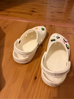 CROCS White Classic Clogs with 9 Cute Jibbitz Charms EUC thumbnail 3
