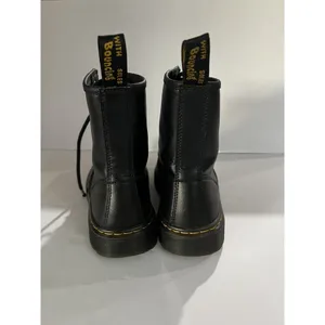 Dr. Doc Martens Air Wair Zavala Combat Boots Black Leather Womens 6 Mens 5 thumbnail 10