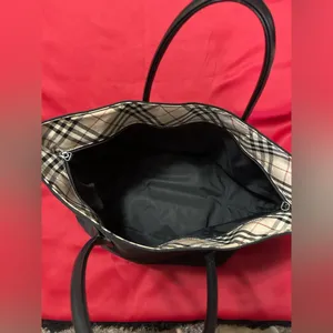 Burberry‎ black shoulder bag thumbnail 2