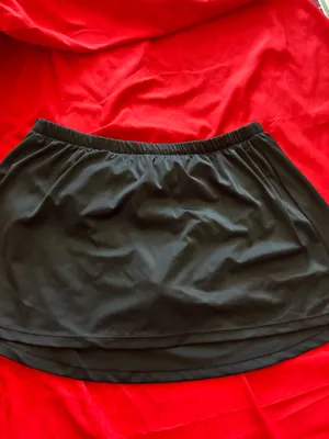 Black skirt Size 16 thumbnail 3