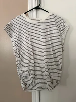 Old Navy Tank thumbnail 1