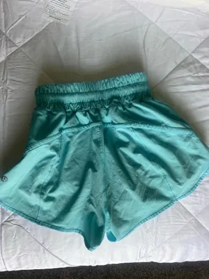 Lululemon Shorts  thumbnail 2