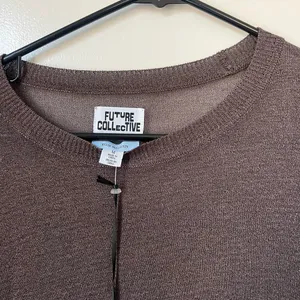 New brown long sleeve sweater thumbnail 2