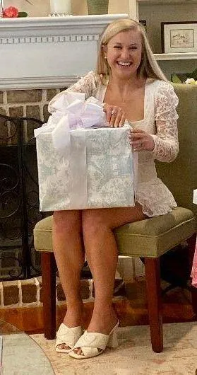 Yumi Kim White Lace Dress With Ruffle Sleeves And Hem thumbnail 5