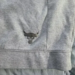 Under Armour Project Rock Oversized Hoodie Size L thumbnail 3