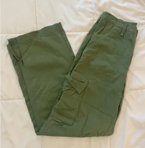 Green Cargo Pants Juniper Blu thumbnail 1