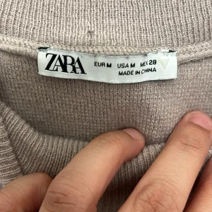 Zara soft stretch top in lilac, size medium thumbnail 3