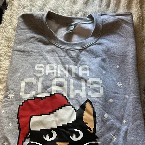 Crew neck‎ sweater thumbnail 2