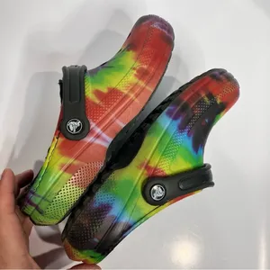 Crocs rainbow tie dye faux fur lined unisex‎ sizing thumbnail 8