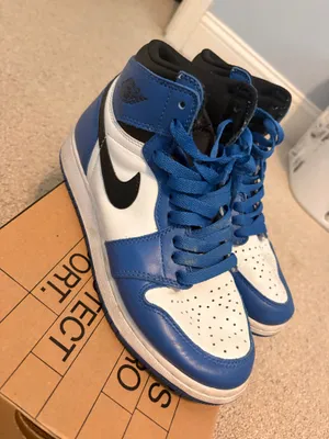 Nike Air Jordan thumbnail 2