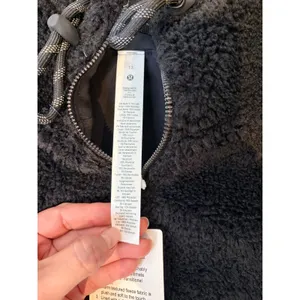 Lululemon Textured Fleece 1/2 Zip Hoodie Women 12 Black LW3FLRS NWT Plush Cozy thumbnail 11