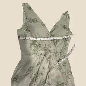 AW Bridal Penoy Pistachio Green Floral Maxi Dress US 8 V-Neck Chiffon Tie-Back thumbnail 8