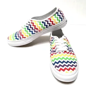 NWOT Vans rainbow chevron print sneakers 6.5‎ thumbnail 1