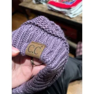 C.C. Brand Thick Ribbed Twist Knit Dome Ski Cap Winter Hat purple Women‎ One Sz thumbnail 4
