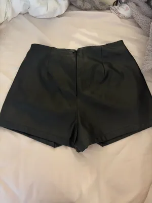 Impeccable Pig Black leather skirt thumbnail 2