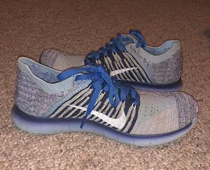 Nike Fly Knit Running Shoe thumbnail 4