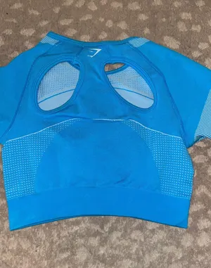Gym shark top size small thumbnail 2