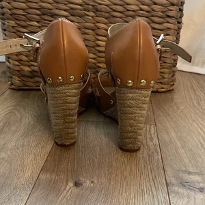 Michael Kors wedge sandal thumbnail 3