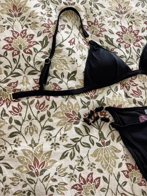 Victoria’s Secret Women’s Sexy Black Bikini Swimming Suit Set 2 Piece Size Small thumbnail 2